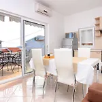 By The Sea Seget Vranjica, Trogir - 10328 アパート セゲット・ヴラニツァ